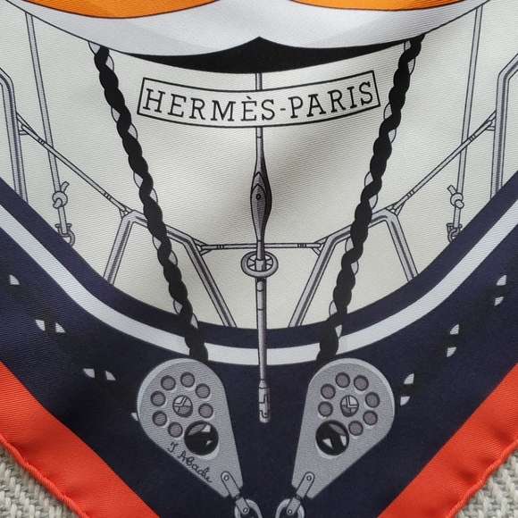 Hermes scarf - Picture 4 of 6